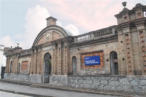 Casa Del Arte Museo Universitario Ucuenca