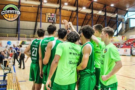 Basket Corato La Capolista Trema Molfetta Vince Solo All Overtime