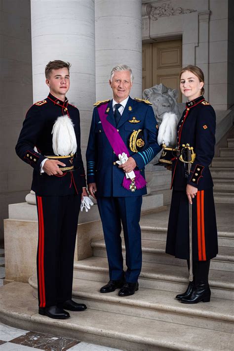 Le Prince Gabriel Annonce Continuer Sa Formation Militaire Le Jour De