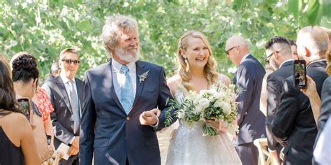 Jeff Bridges Reveals Moving Detail About Walking His Daughter Down The Aisle