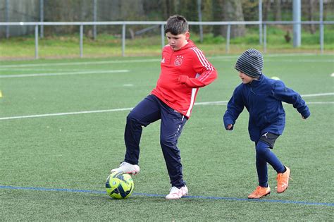 Fußballschule Behr Ostercamp 2024 Bilder 3 4 Fussballschule