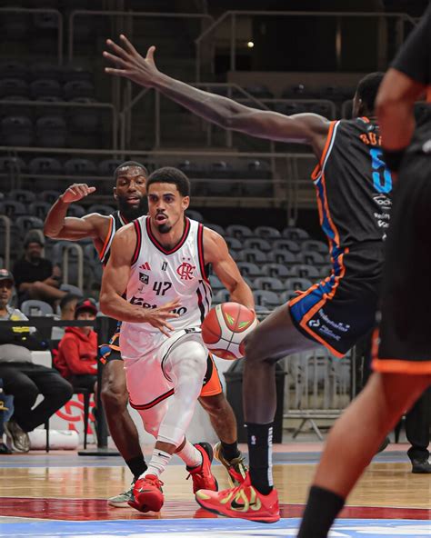 Flabasquete X Unifacisa - FlaBasquete vence Unifacisa por 80 a 70 no Maracanãzinho e alcança ...