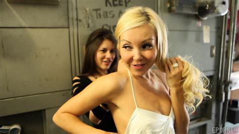 Beautiful Girls And Pussy Licking Aaliyah Love