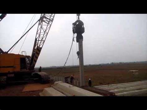 Sheet Pile Driving With Vibratory Hammer YouTube