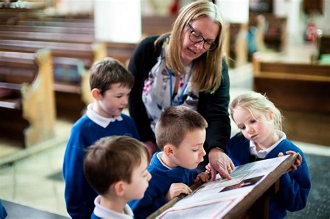 Siams St Peter And St Paul Church Of England Primary School