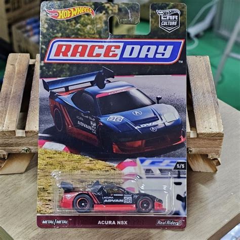 Hot Wheels Car Culture Acura Nsx Race Day Real Riders Shopee Malaysia