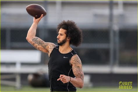 Colin Kaepernick Bares Buff Biceps During NFL Workout In Atlanta Photo