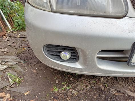 Установка противотуманок Mitsubishi Carisma 1995-1999г дорестайлинг ...