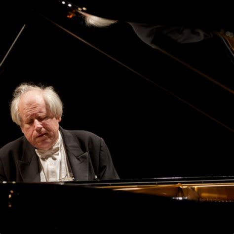 Grigory Sokolov Overview Deutsche Grammophon