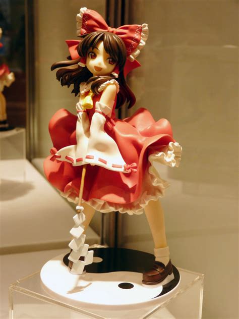 Figures of Various Characters from Dojin Game “Touhou Project” - GIGAZINE