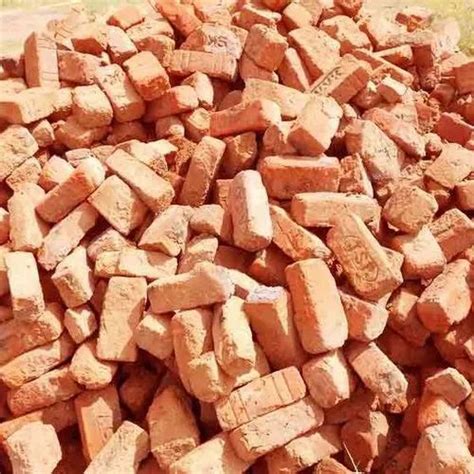 Rectangle Clay Red Brick Size In X In X In For Construction