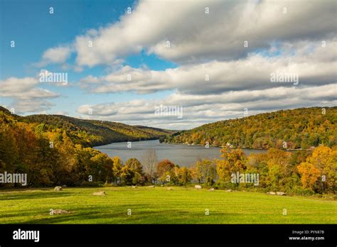 New England State Park Hi Res Stock Photography And Images Alamy