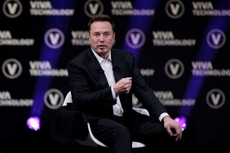 Elon Musk Imposes Reading Limits On Twitter Leaving Users Very Angry