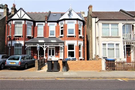 Brownlow Road Bounds Green N Homelink Lettings Estates Estate