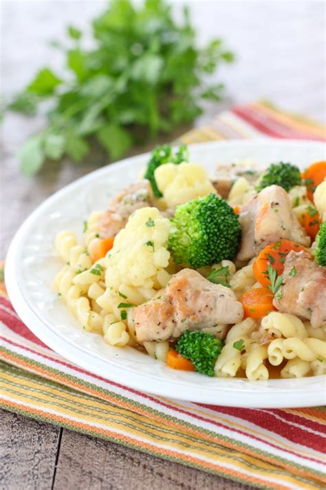 Broccoli Cauliflower Mushroom Pasta