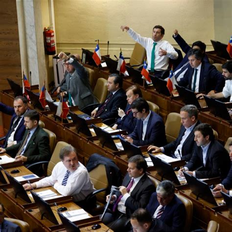 Cámara De Diputados aprueba en general por casi una mayoría absoluta