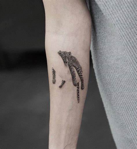 Realistic Leopard Tattoo