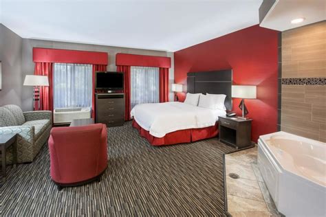 Hampton Inn & Suites | Temecula, CA