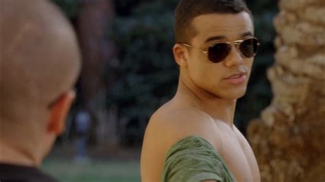 AusCAPS Jacob Artist Shirtless In Glee 4 10 Glee Actually