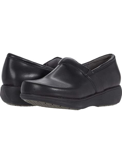 Black nursing shoes + FREE SHIPPING | Zappos