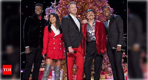 Netizens Laud Pentatonix Around The World For The Holidays That