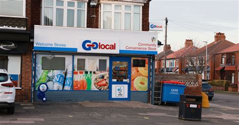 Balaclava Clad Robbers Threatened Shop Worker With Large Kitchen Knives