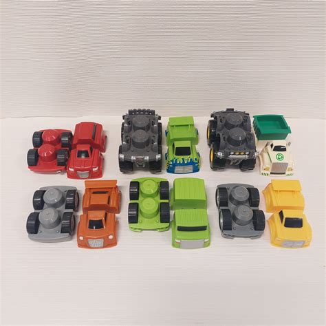 MEGA BLOKS Tiny ‘n Tuff Race ‘n Go Rig – Warwick Toy Library