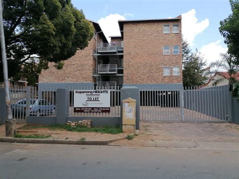 2 Bedroom Apartment Flat To Rent In Kempton Park Central P24 114614548