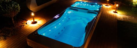 Jacuzzi® Hot Tubs And Swim Spas Improve Your Wellbeing Premium Tubs