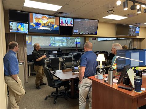 Uchra Public Transportation Team Visits Putnam County Emergency Command