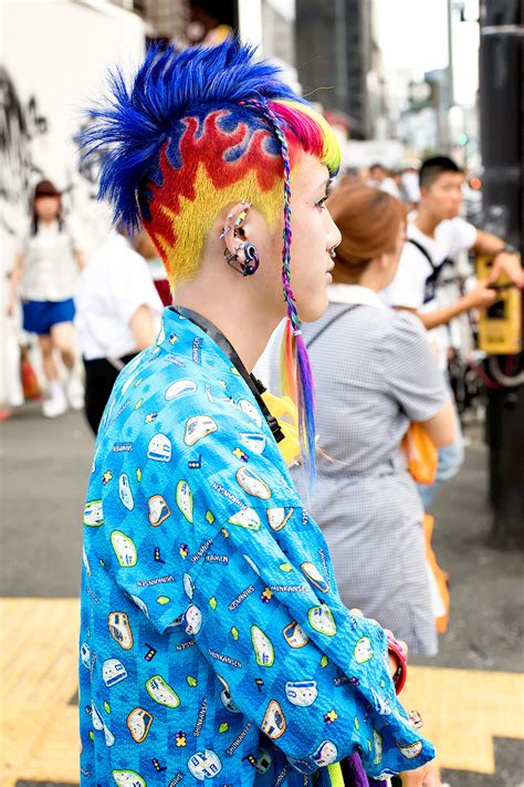 Kawaii Harajuku Boy Kanata Waiting To Cross The Tokyo Fashion