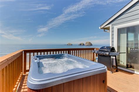 Beachfront Dog Friendly Cottage W Private Hot Tub And Stunning Views