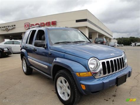 2005 Atlantic Blue Pearlcoat Jeep Liberty Limited 4x4 27051517 Photo