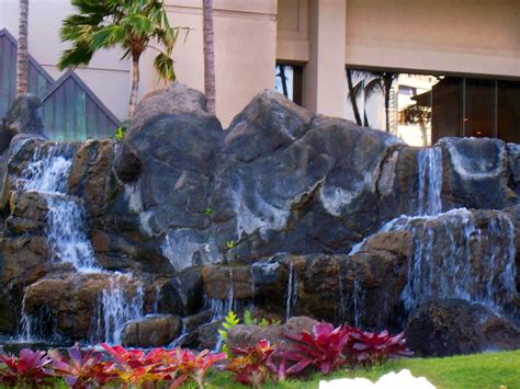 Waterfalls Hilton Hawaiian Village Resort And Spa Waiki Flickr