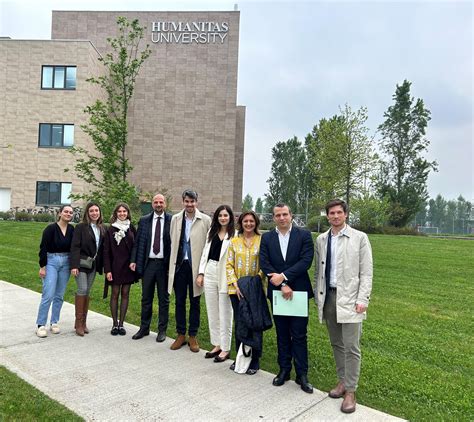 On-Demand Transport: Using the RufTaxi 216 Service 19