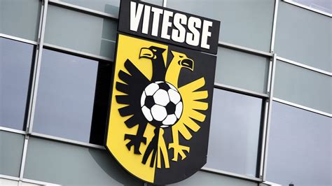 Voortbestaan Vitesse In Gevaar Door Acuut Tekort Het Is Vijf Voor Twaalf