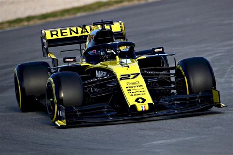 F1 Test Barcellona 2019 Hulkenberg Chiude In Testa Il Day 4 Mercedes