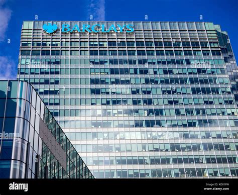 Barclays headquarters hi-res stock photography and images - Alamy