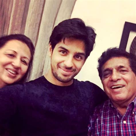 Sidharth Malhotra candid pictures