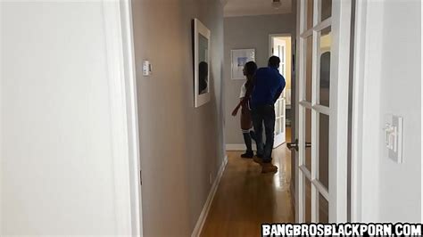 Closet Videos XVIDEOS