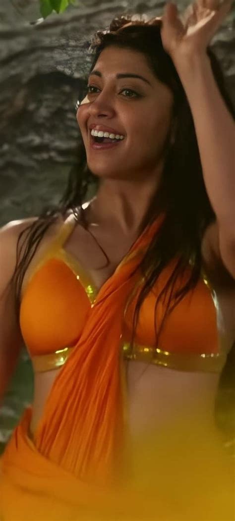 Pin By Jaspreet Singh On Pranitha Subhash Actress Hot Photoshoot Indian Actress Hot Pics