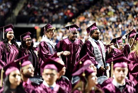 Images: Elgin High School graduation