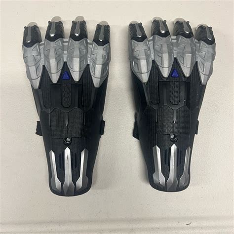 Toys Marvel Black Panther Vibranium Power Fx Claw Set Poshmark