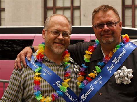 I Realized I Was Gay Men In This Online Group Who Came Out Later In Life Share What Was