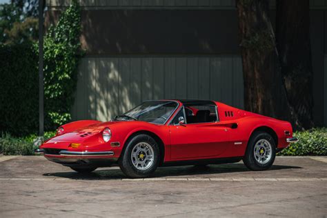 Car Porn Ferrari Dino GTS Airows