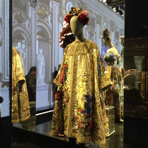 Expo Paris Du Coeur à la Main ou Dolce Gabbana au Grand Palais jusqu