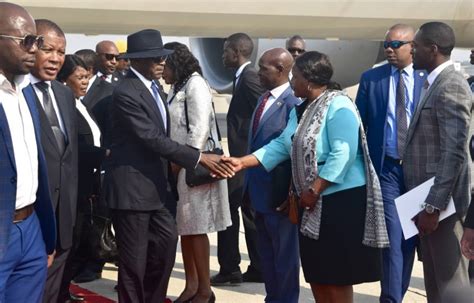 El Presidente De Zimbabue Recibe A S E Obiang Nguema Mbasogo En Harare