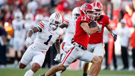 Georgia football QB Stetson Bennett leads the Bulldogs in TD runs