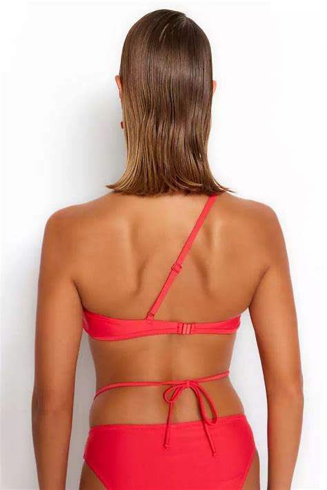 Buy Trendyol One Shoulder Cutout Window Bikini Top 2024 Online ZALORA