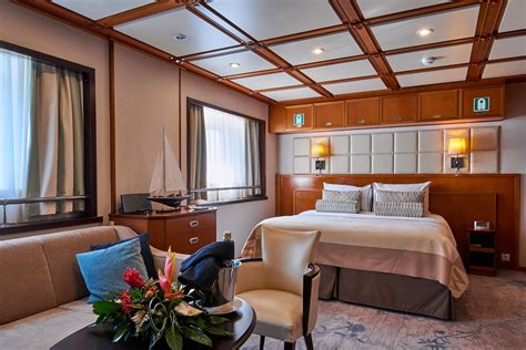 Wind Surf Offers Cruise Industrys Only Suite In Officers Quarters